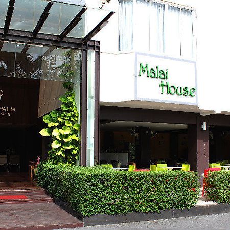 Malai House Hotel Karon Eksteriør billede